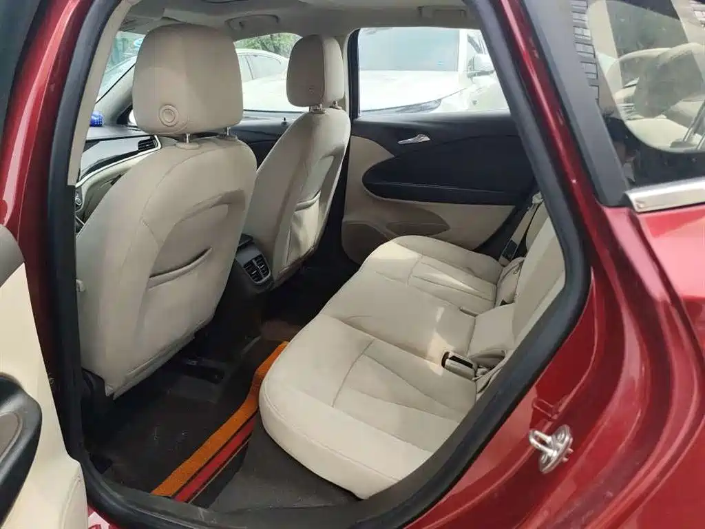 Buick Verano — миниатюра 5