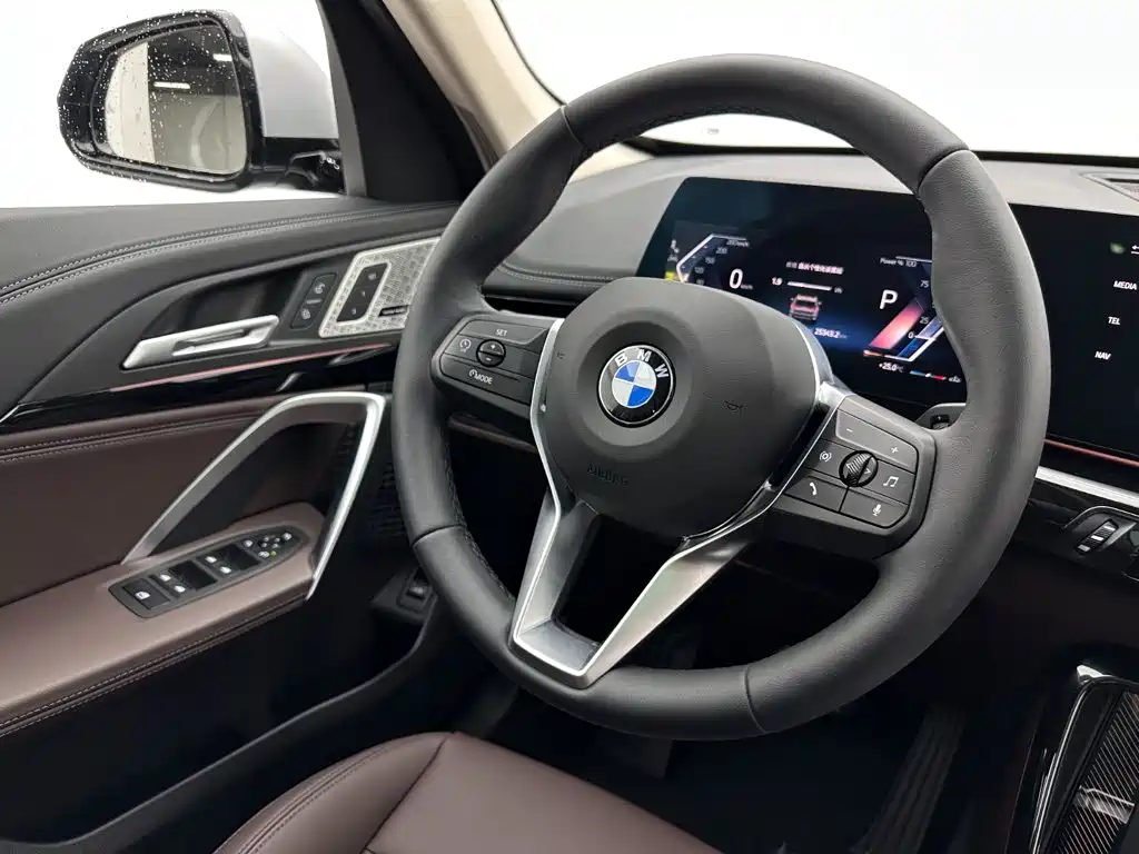 BMW X1 2023 sDrive25Li X