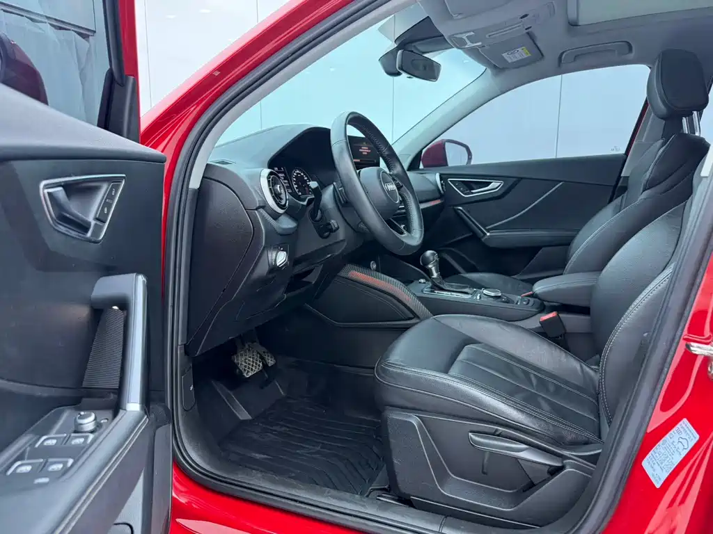 Audi Q2L — миниатюра 7