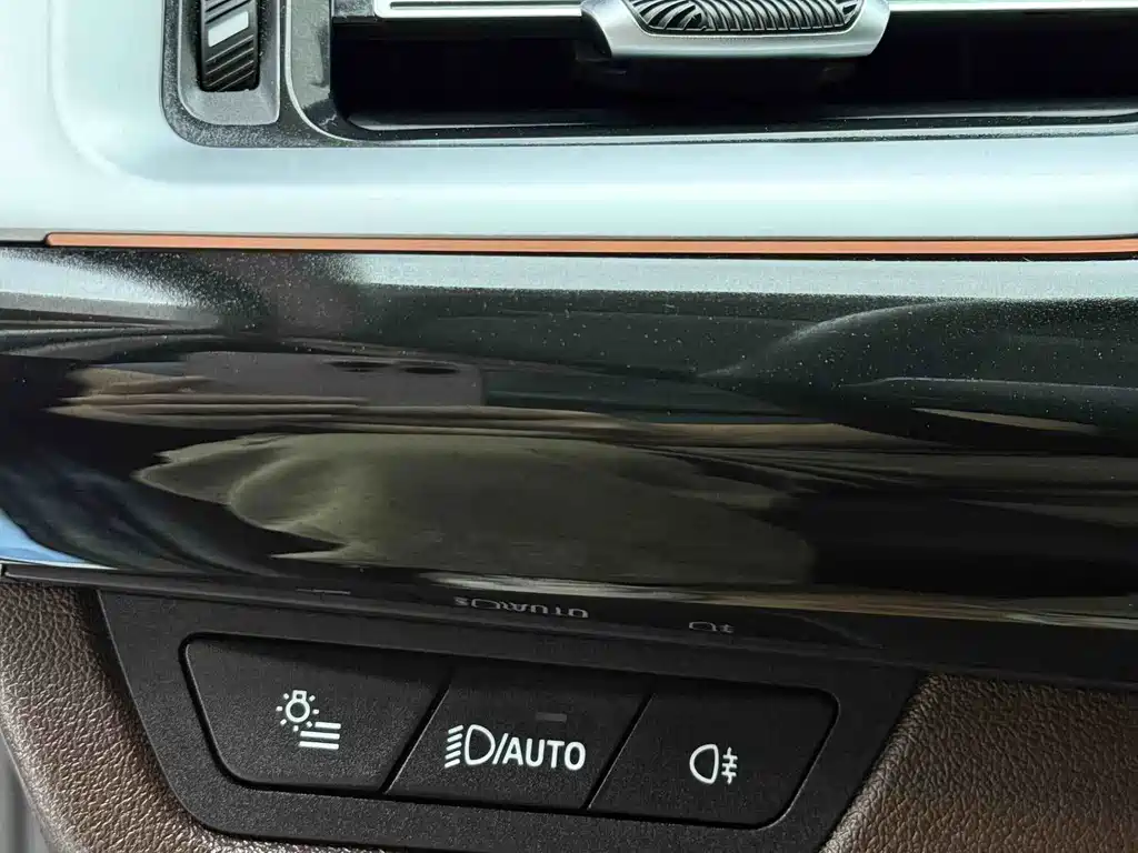 BMW X1 — миниатюра 10