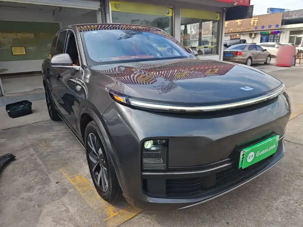 Li Auto Li L8 — миниатюра 4