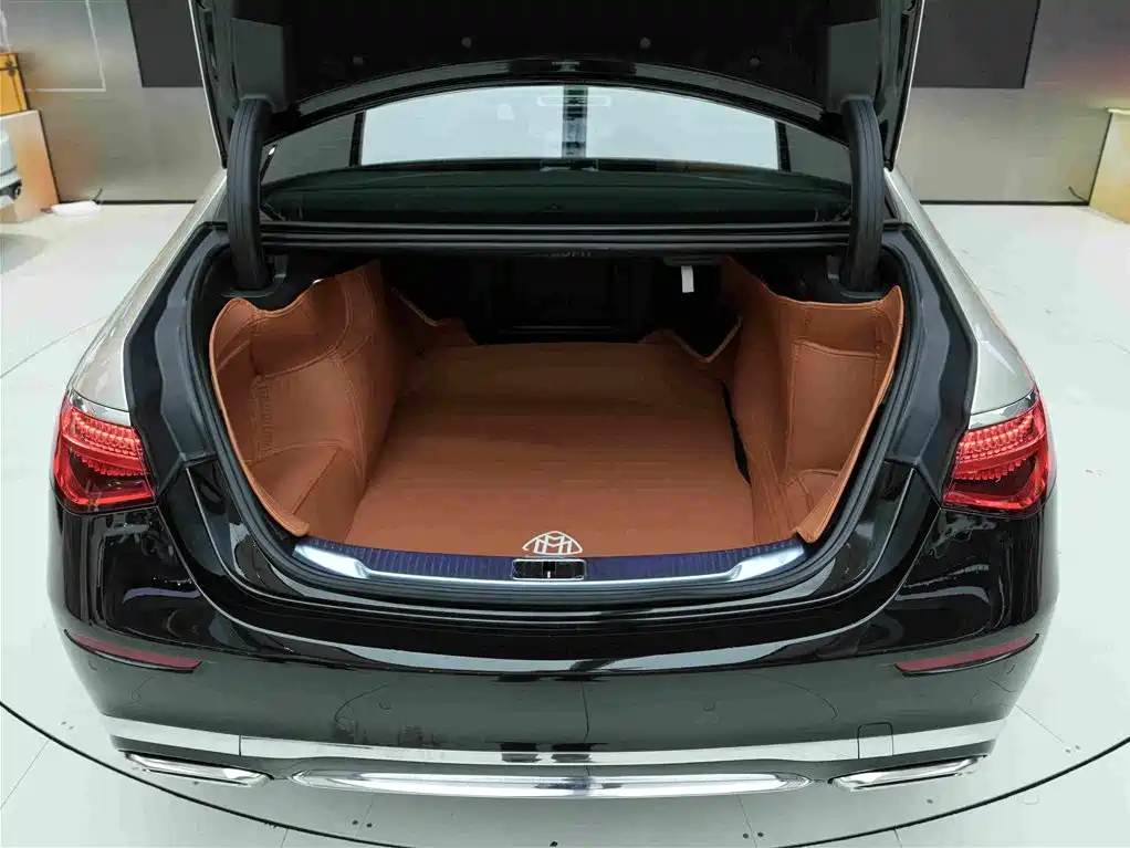 Mercedes-Benz S-Class — миниатюра 24