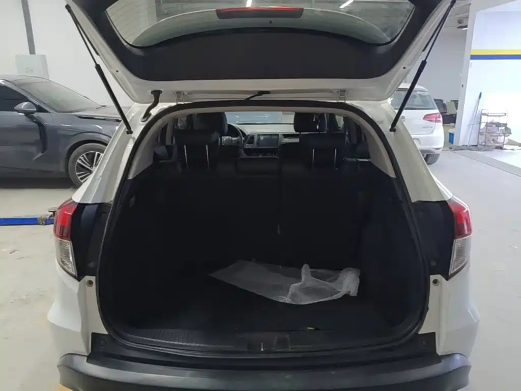 Honda Vezel — миниатюра 19