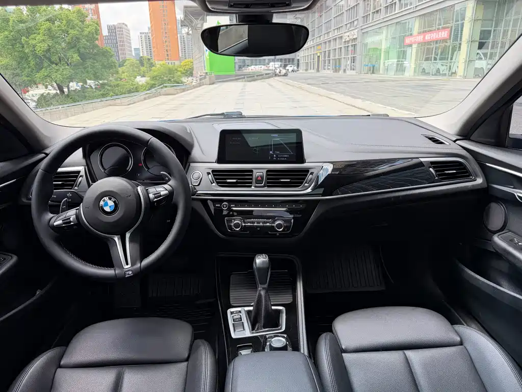 BMW 1 Series — миниатюра 9