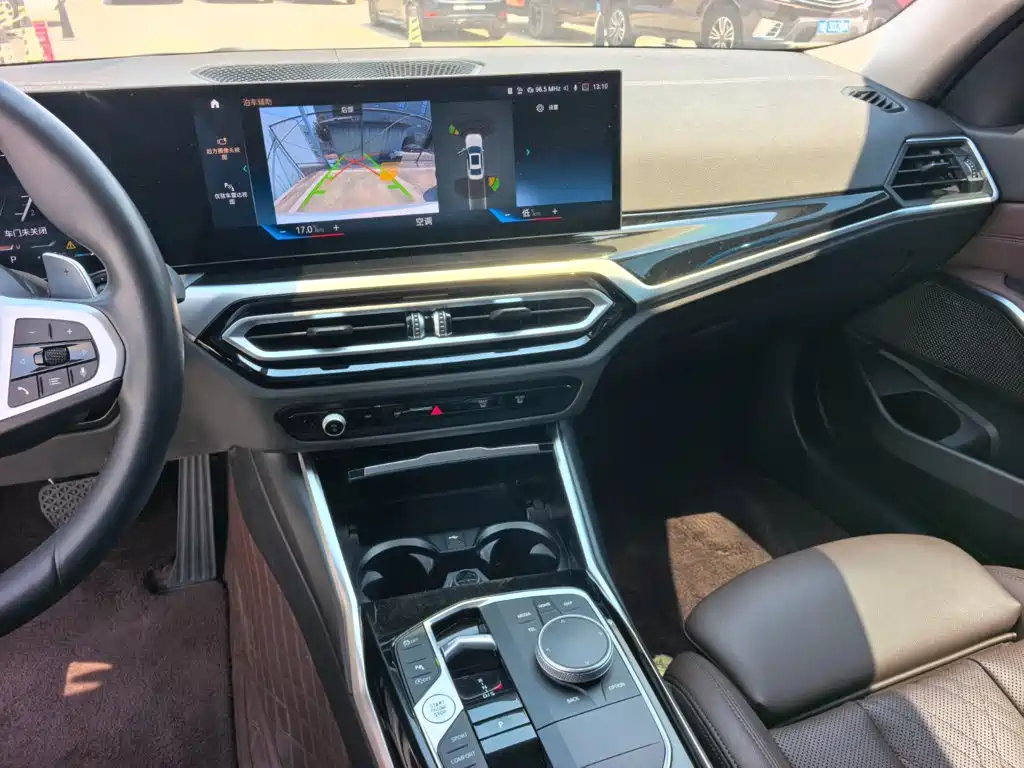 BMW 3 Series — миниатюра 13