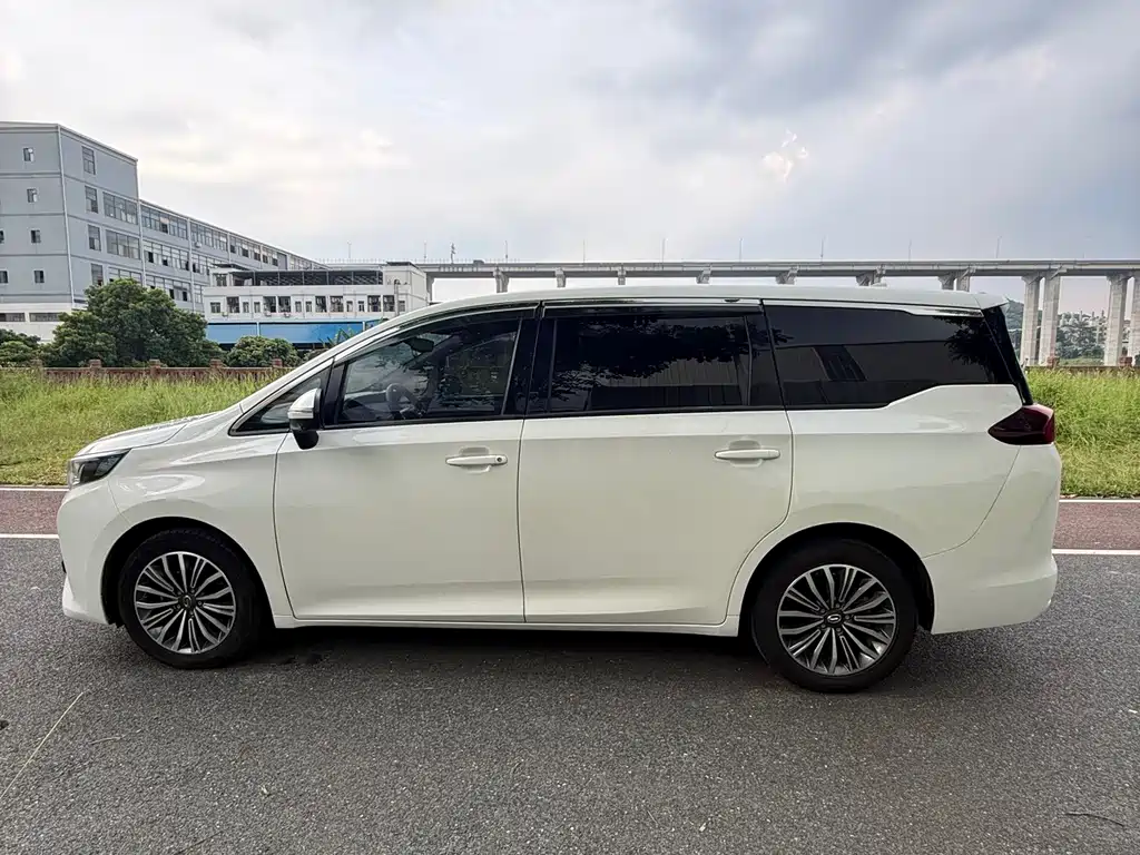GAC Motor Trumpchi M6 — миниатюра 8