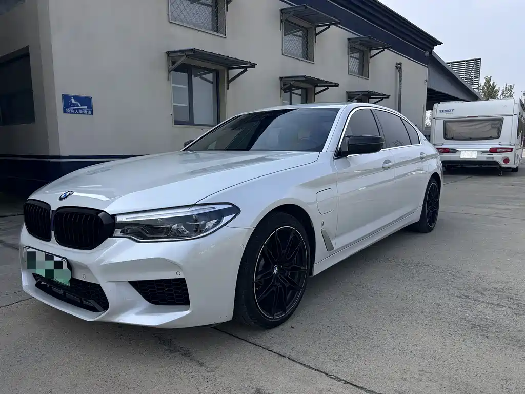 BMW 5 Series New Energy