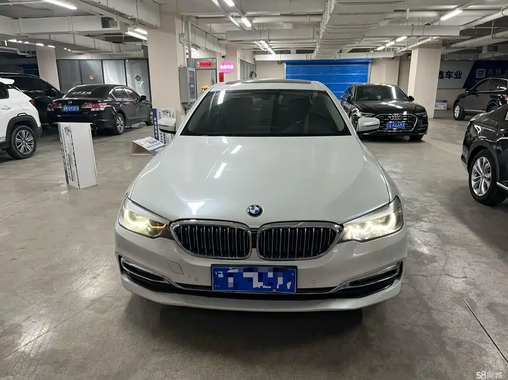 BMW 5 Series — миниатюра 2