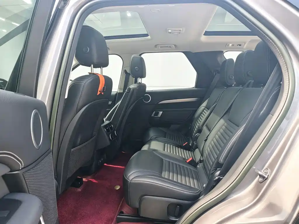 Land Rover Discovery — миниатюра 6