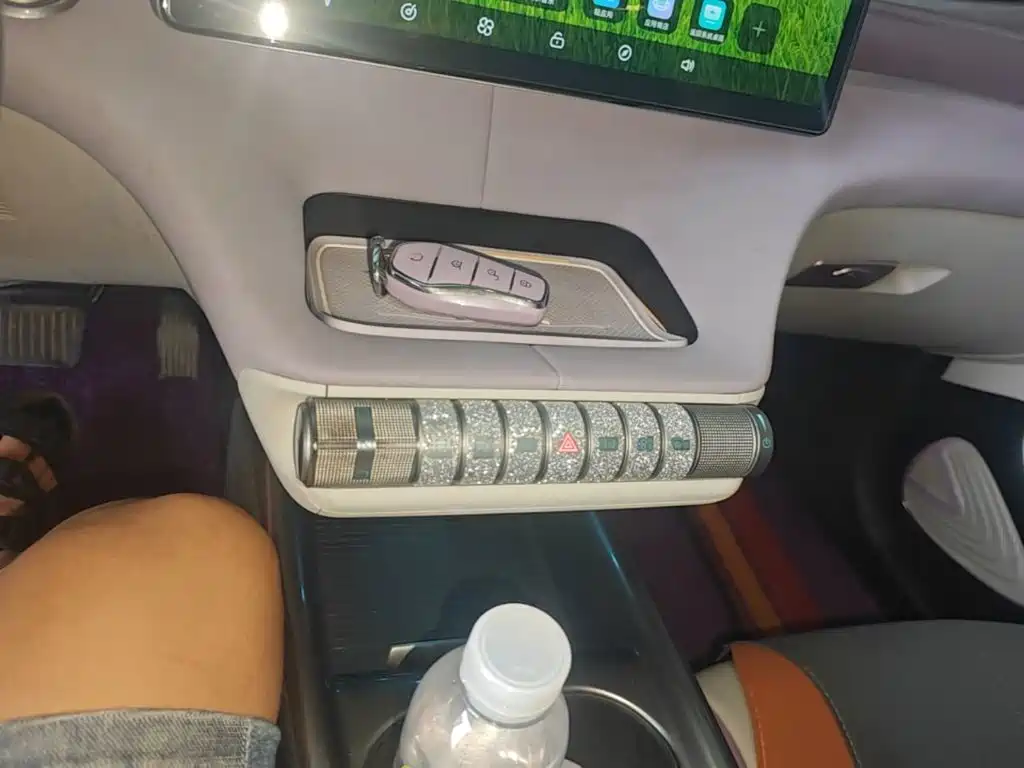 BYD Dolphin — миниатюра 14