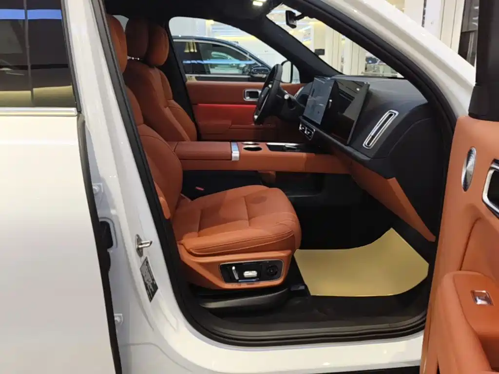 Li Auto Li L7 — миниатюра 25