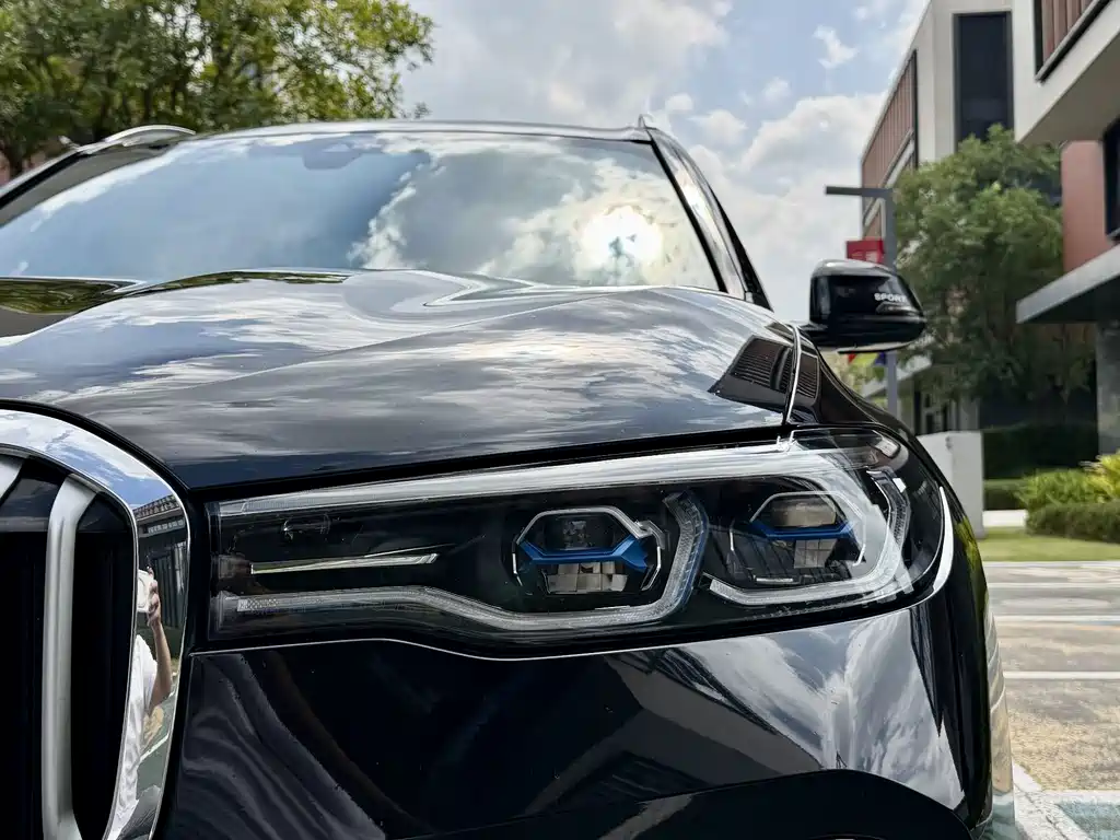 BMW X7 — миниатюра 4