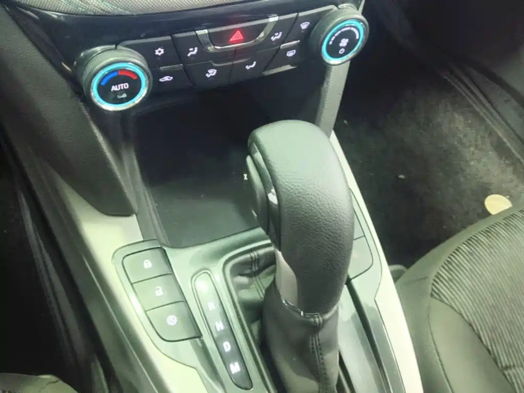 Chevrolet Malibu — миниатюра 14