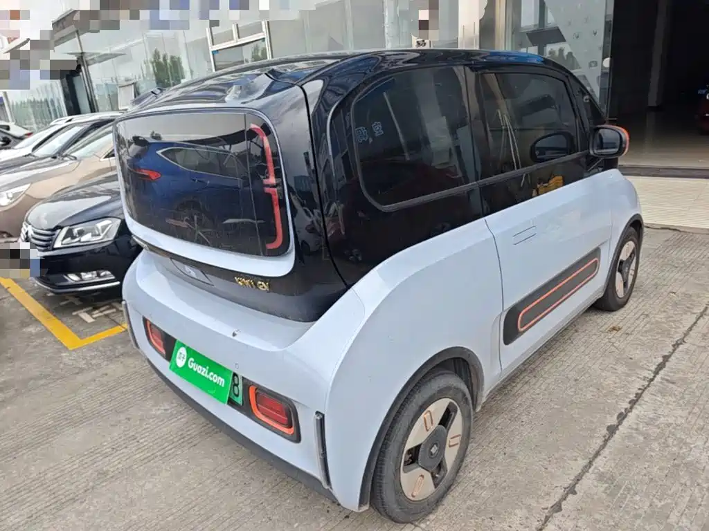 Baojun KiWi EV — миниатюра 7
