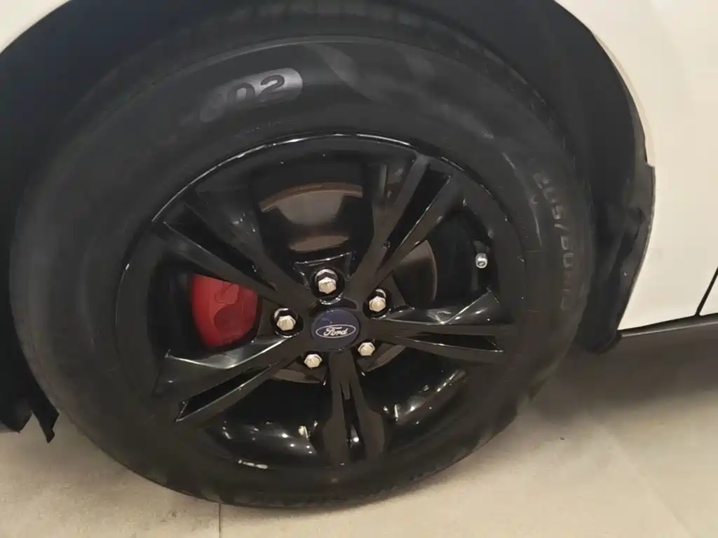 Ford Focus — миниатюра 23
