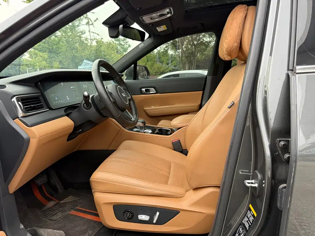 Li Auto Li ONE — миниатюра 16