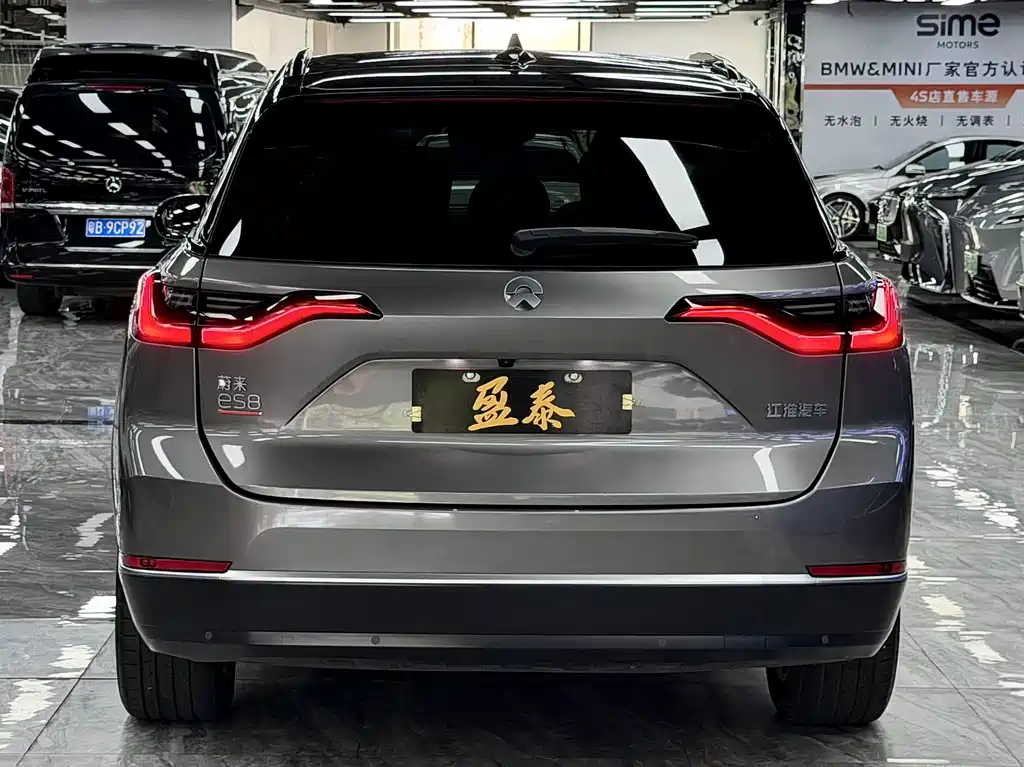 NIO ES8 — миниатюра 6