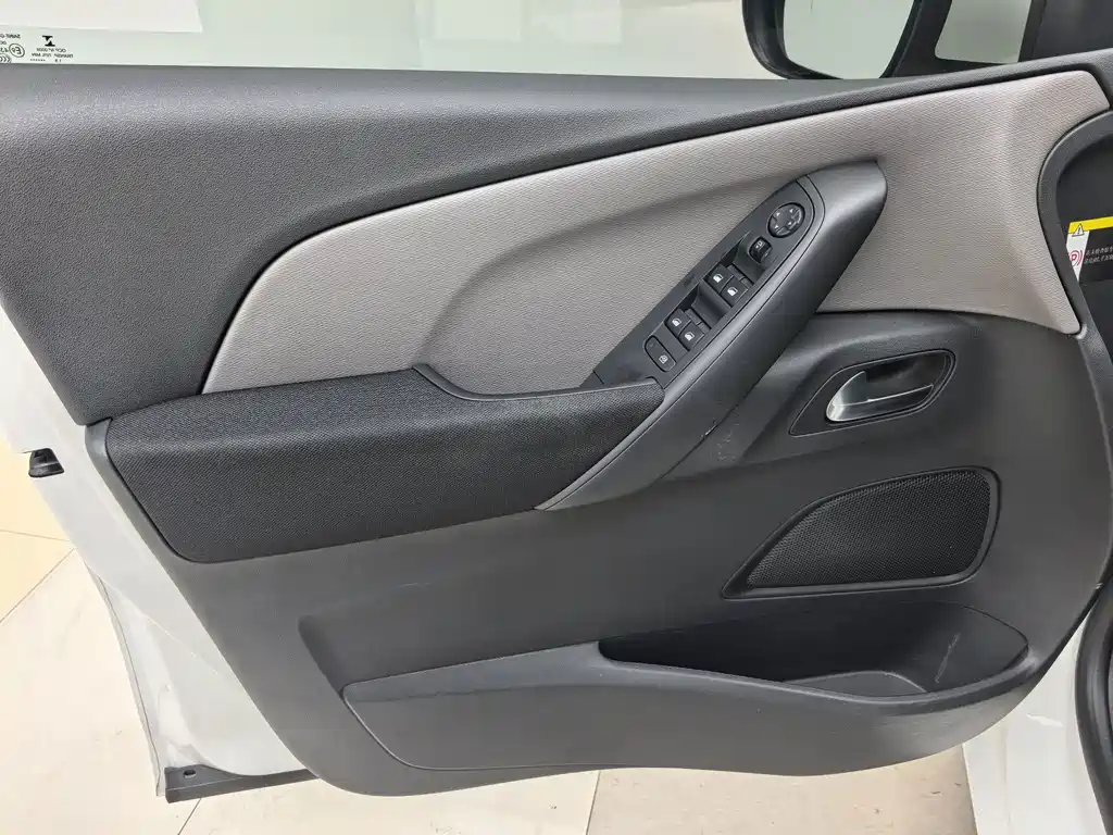 Citroen C4 Picasso — миниатюра 9