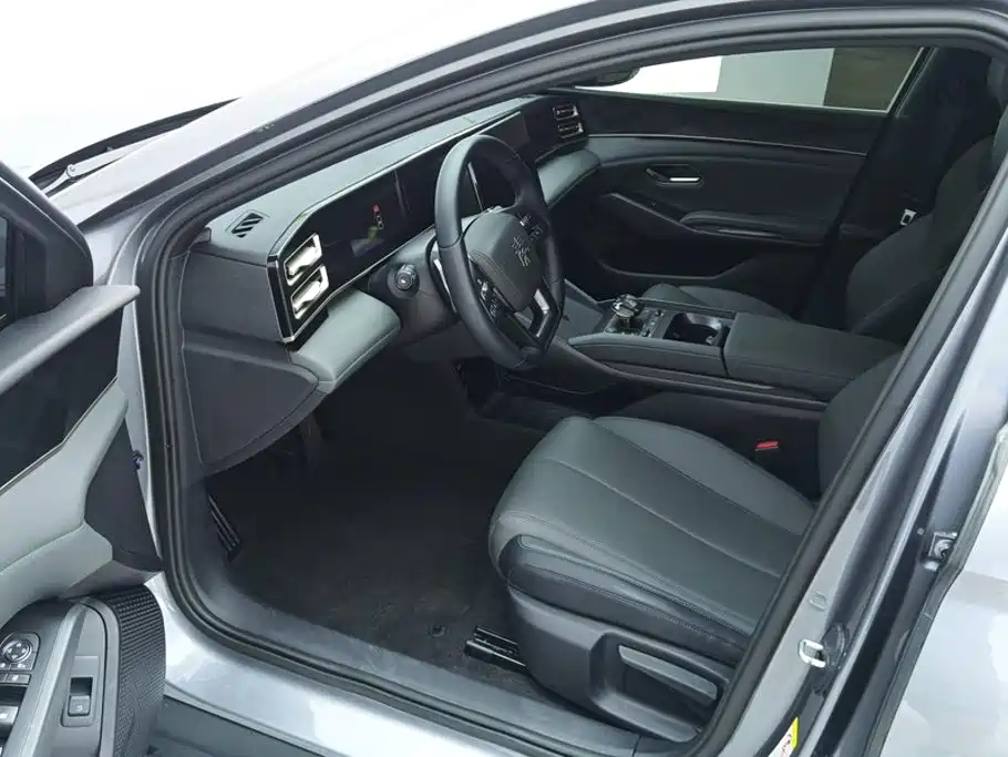 BYD Qin L — миниатюра 9