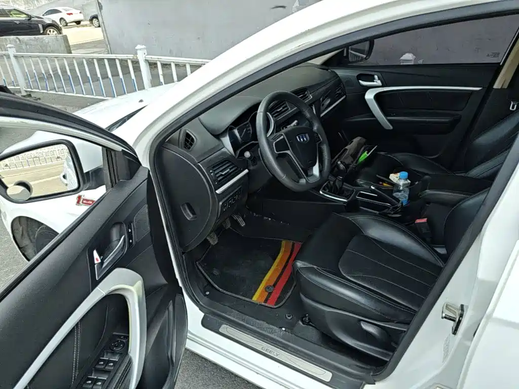 Geely Emgrand — миниатюра 16