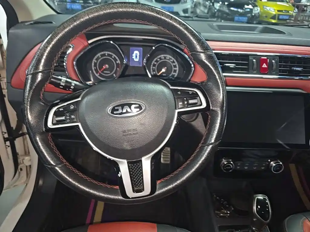 JAC Refine S2 — миниатюра 11