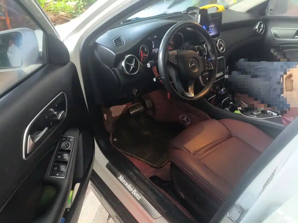 Mercedes-Benz GLA — миниатюра 14