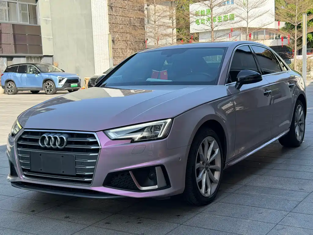 Audi A4L 2020