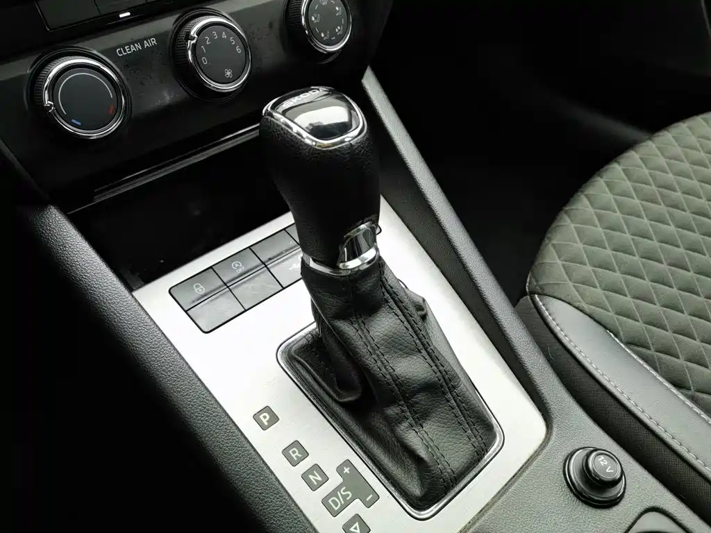 Skoda Octavia — миниатюра 13