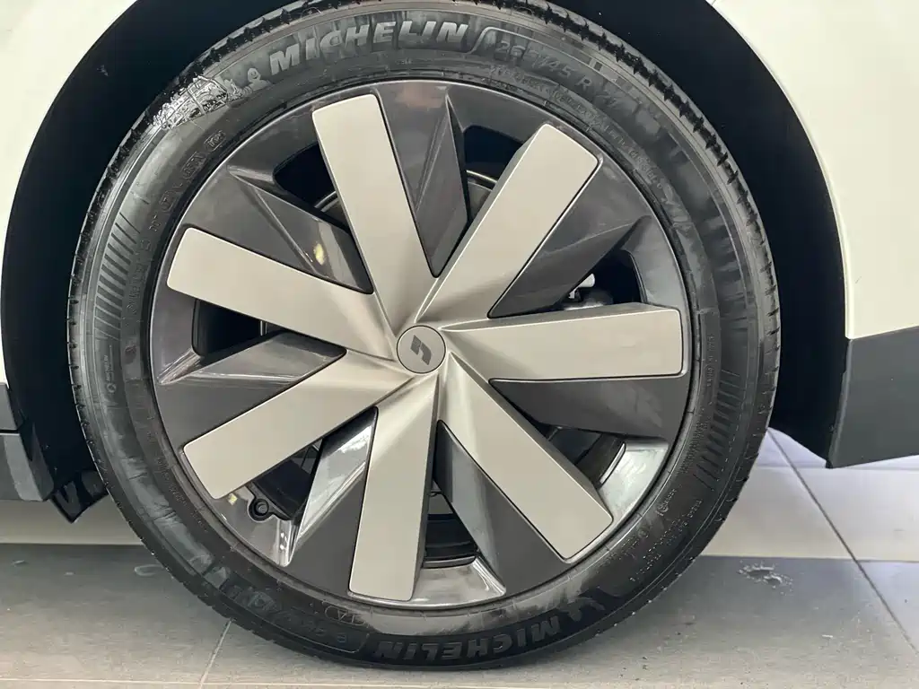 Li Auto Li i6 — миниатюра 18