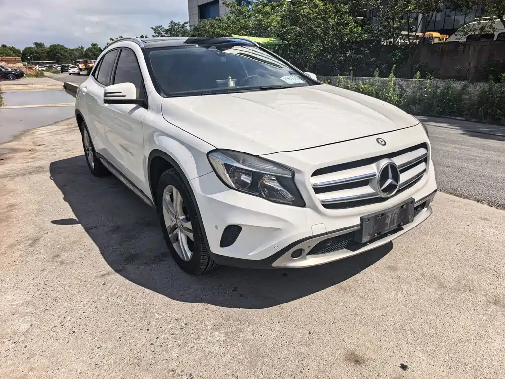 Mercedes-Benz GLA — миниатюра 2