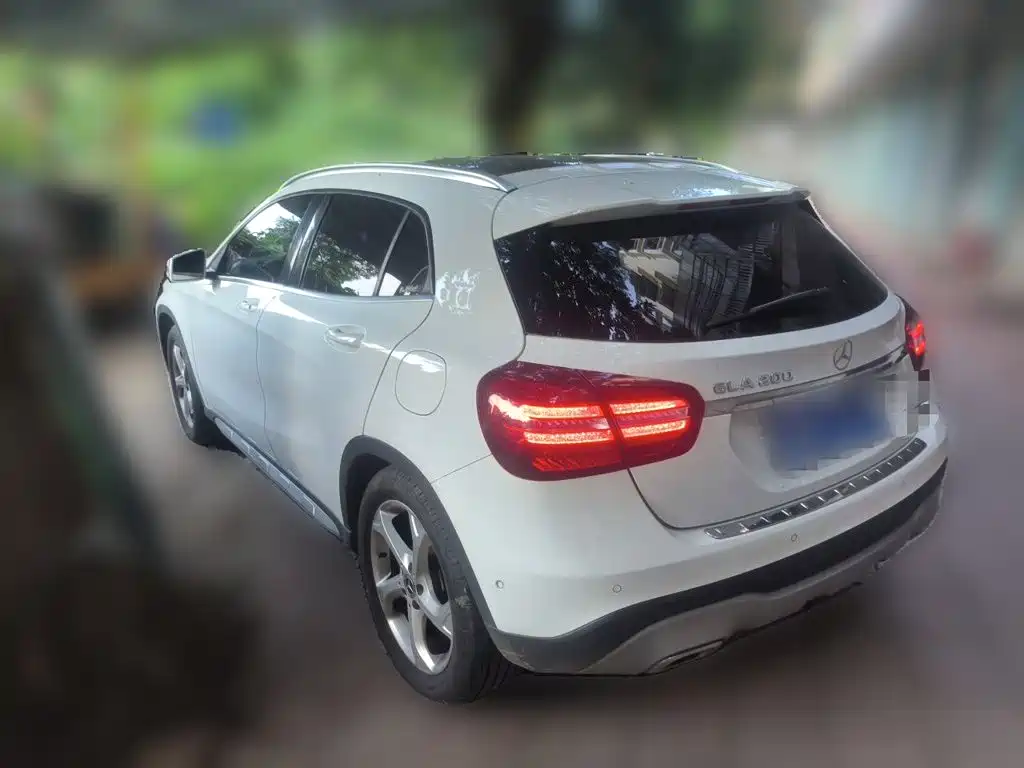 Mercedes-Benz GLA — миниатюра 25