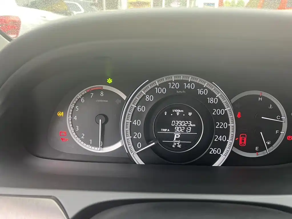 Honda Accord — миниатюра 8