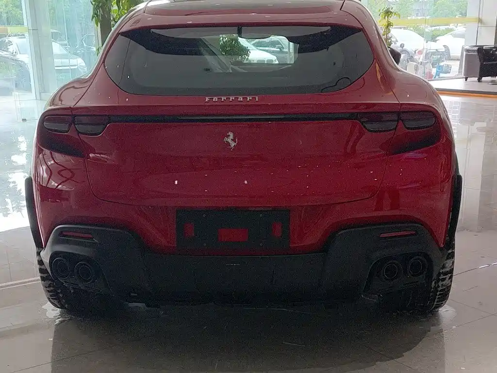 Ferrari Purosangue 2023 6.5L V12