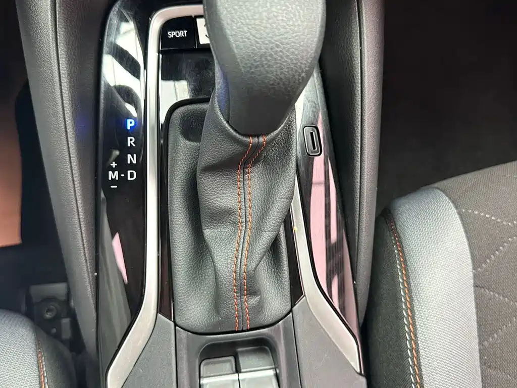 Toyota Corolla — миниатюра 13