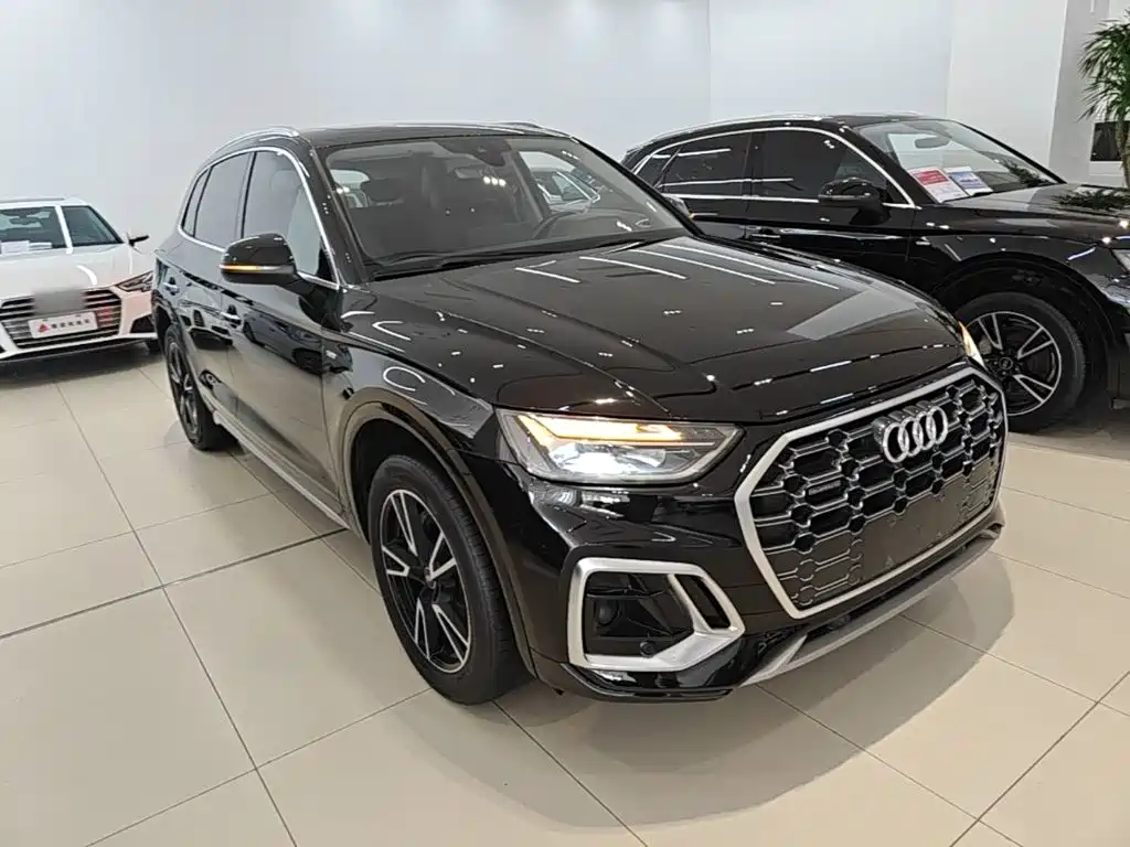 Audi Q5L Sportback — миниатюра 4