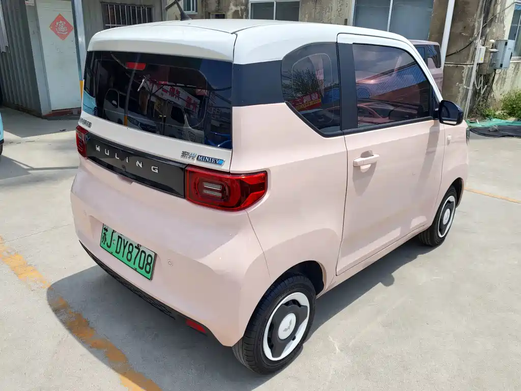 Wuling MINIEV — миниатюра 5