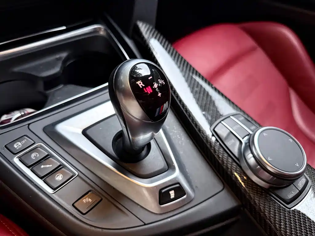 BMW M3 — миниатюра 10