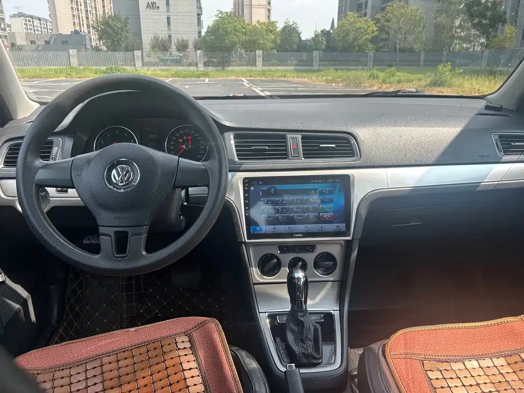 Volkswagen Lavida — миниатюра 9
