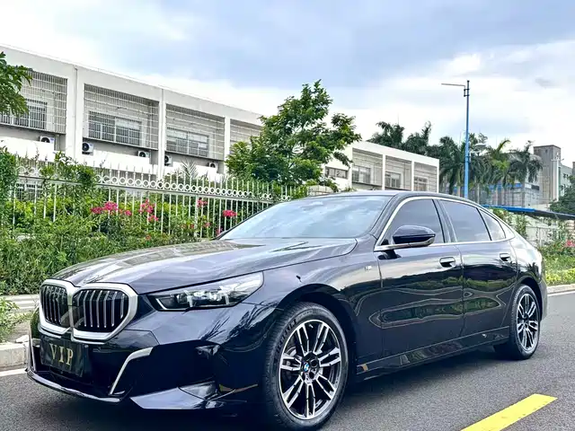 2025 BMW 5er