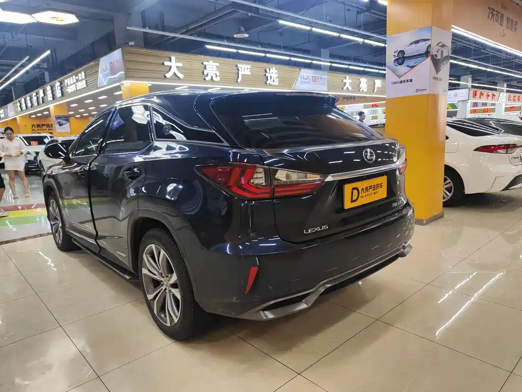 Lexus RX — миниатюра 6