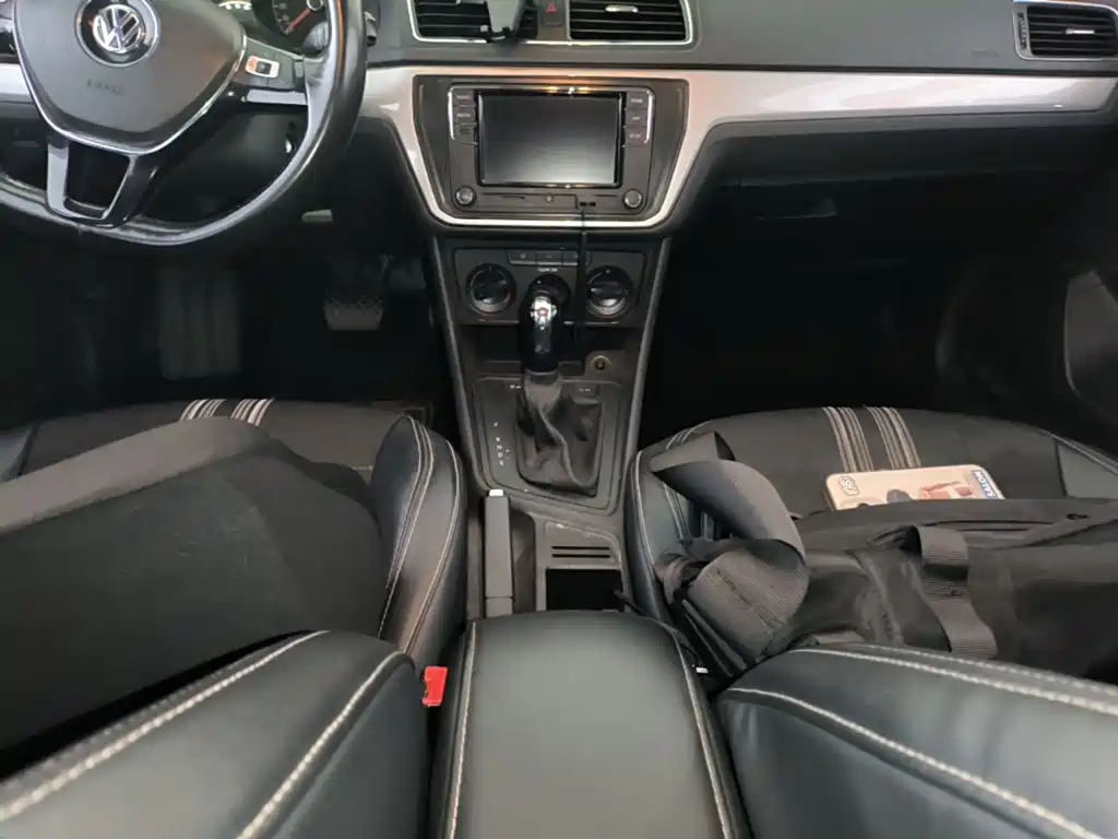Volkswagen Lavida — миниатюра 14