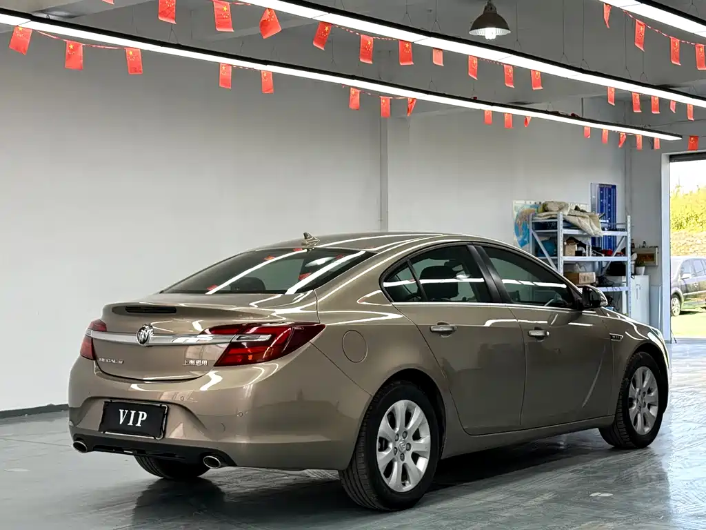 Buick Regal — миниатюра 15
