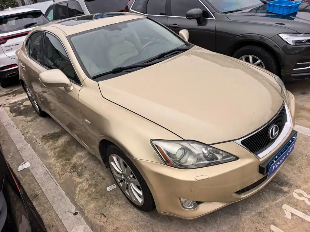 Lexus IS — миниатюра 3