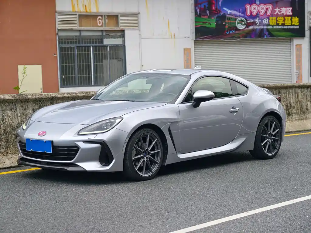 Купить Subaru BRZ