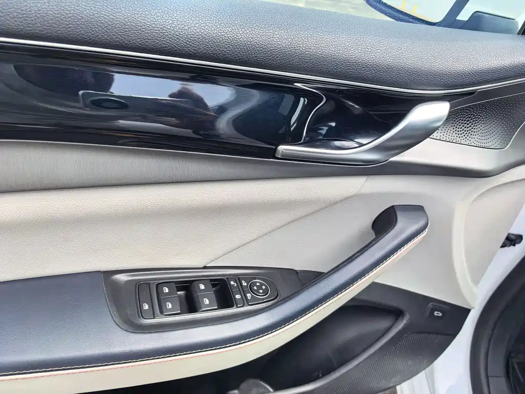 BYD Qin PLUS — миниатюра 12