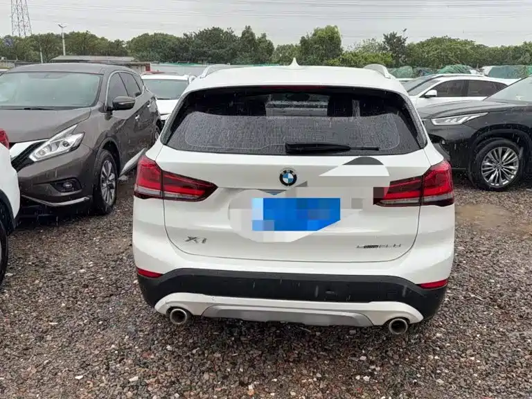 BMW X1 — миниатюра 4