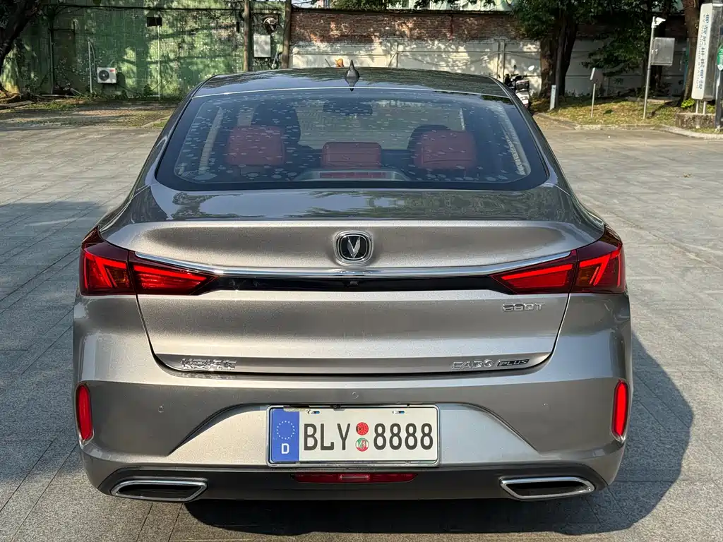 Changan Eado — миниатюра 5