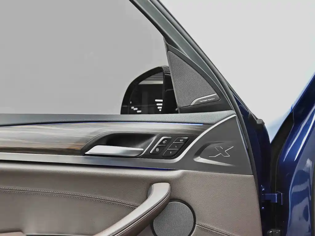 BMW X3 — миниатюра 18