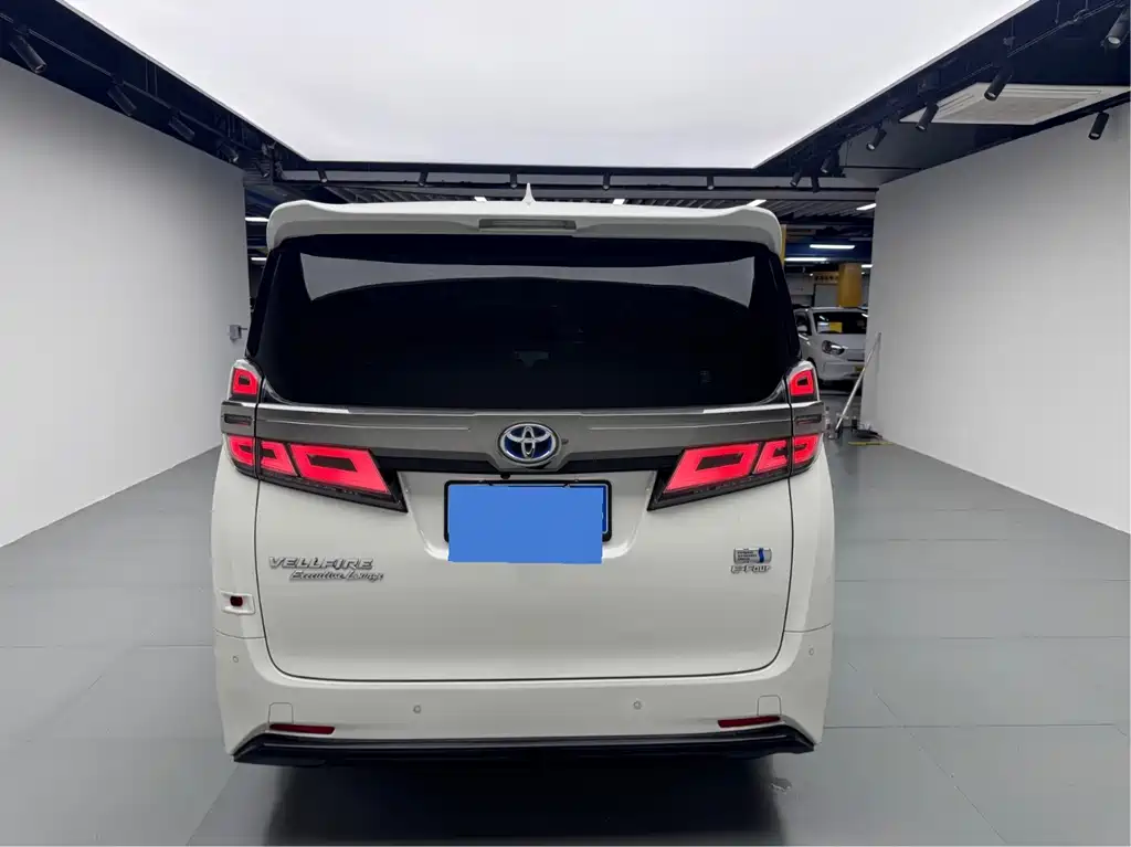 Toyota Vellfire — миниатюра 14