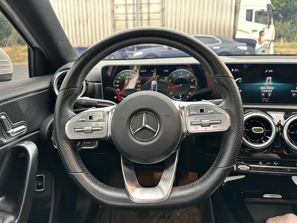 Mercedes-Benz A-Class — миниатюра 12